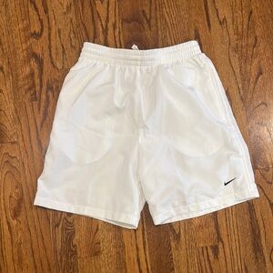 Nike White Athletic Shorts Lightweight Breathable
